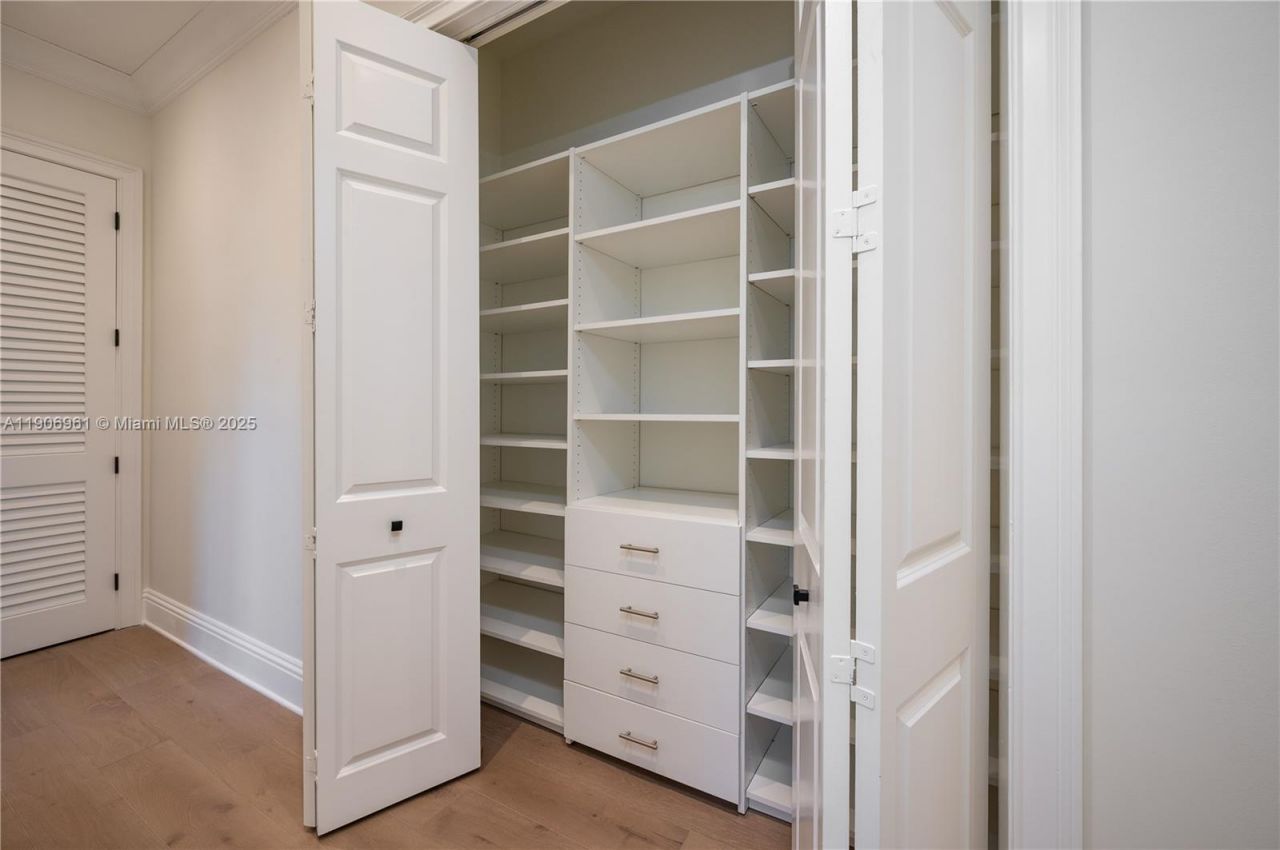 680 Destacada Ave, Coral Gables, FL 33156 Photo