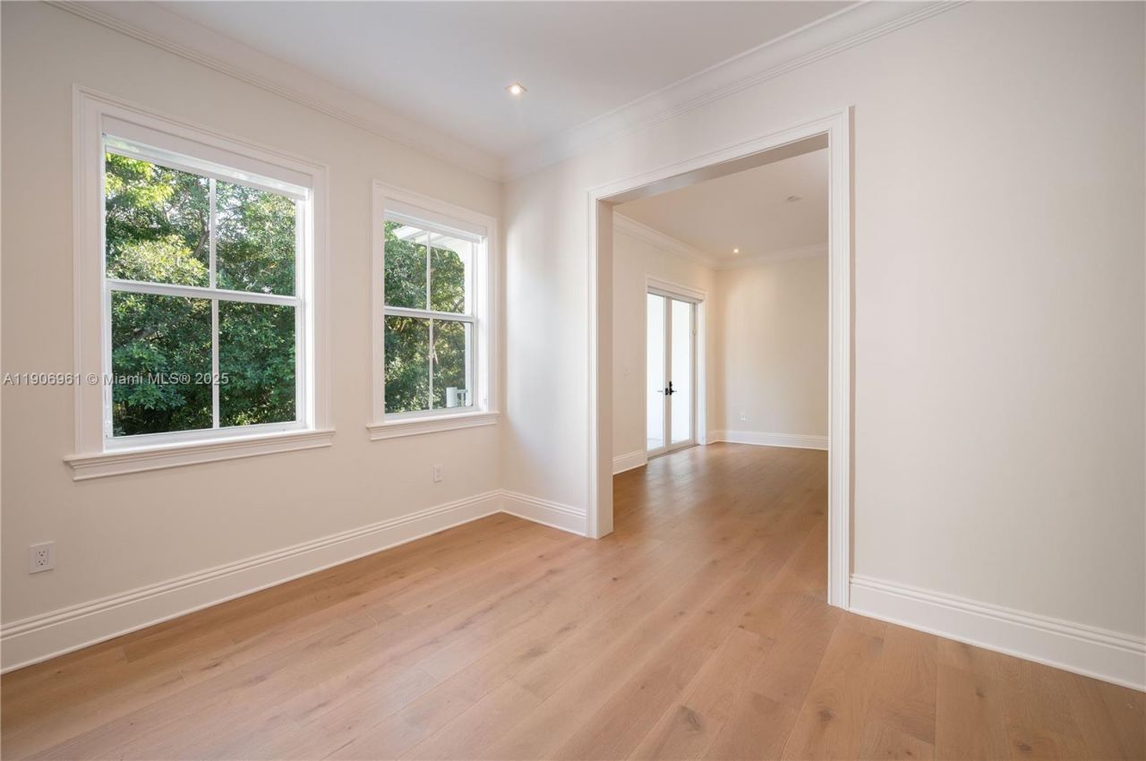 680 Destacada Ave, Coral Gables, FL 33156 Photo