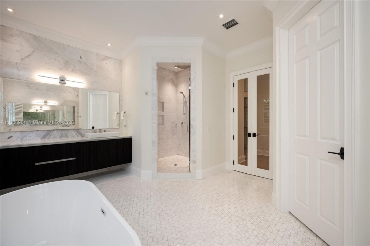 680 Destacada Ave, Coral Gables, FL 33156 Photo