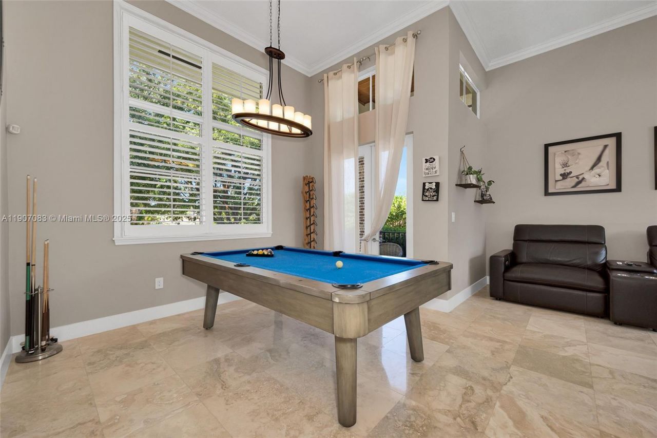 8025 SW 91st Ave, Miami, FL 33173 Photo