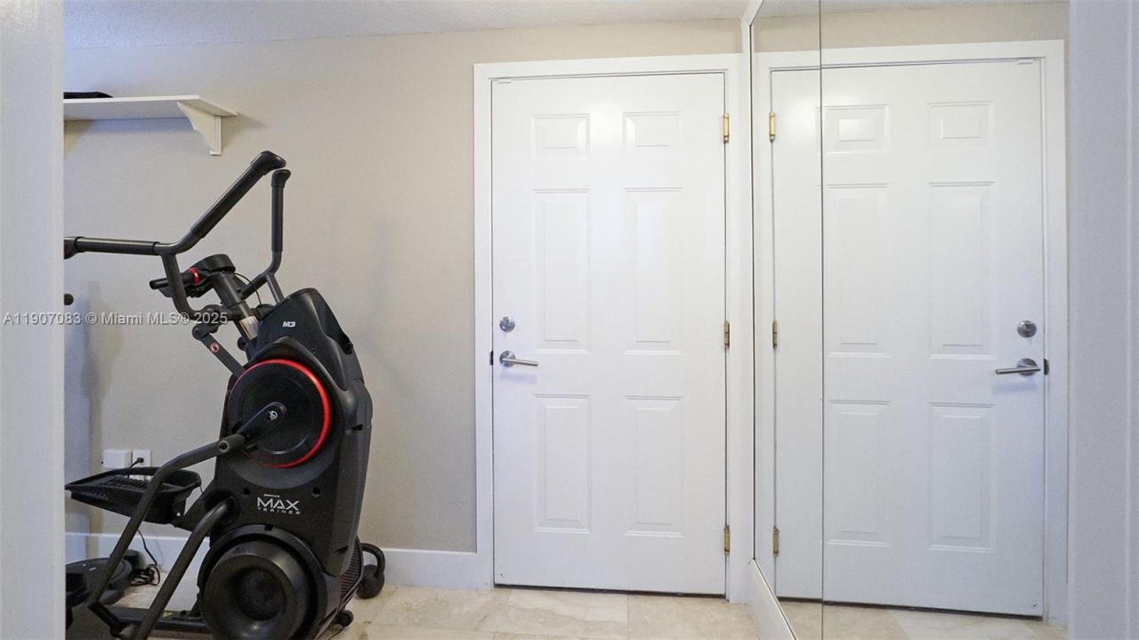 8025 SW 91st Ave, Miami, FL 33173 Photo