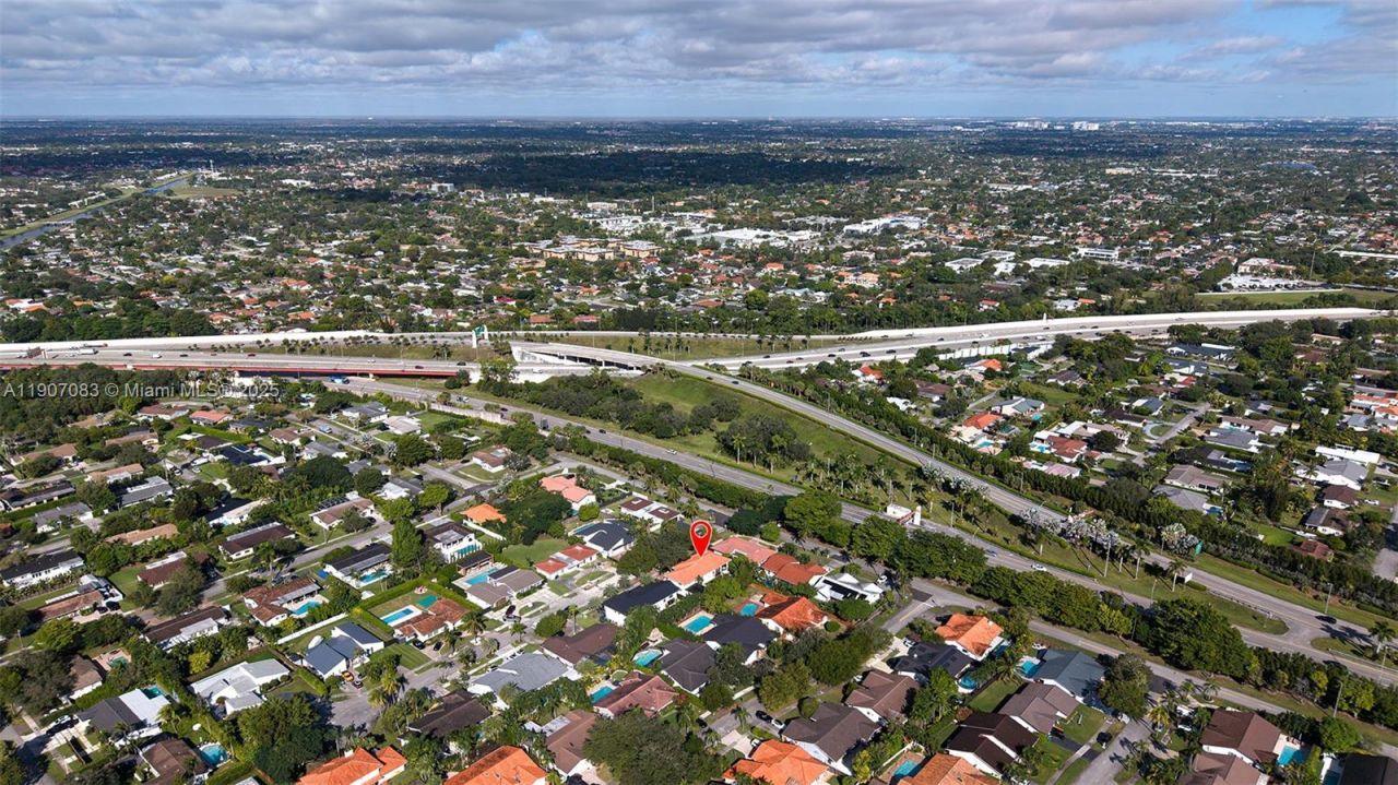 8025 SW 91st Ave, Miami, FL 33173 Photo
