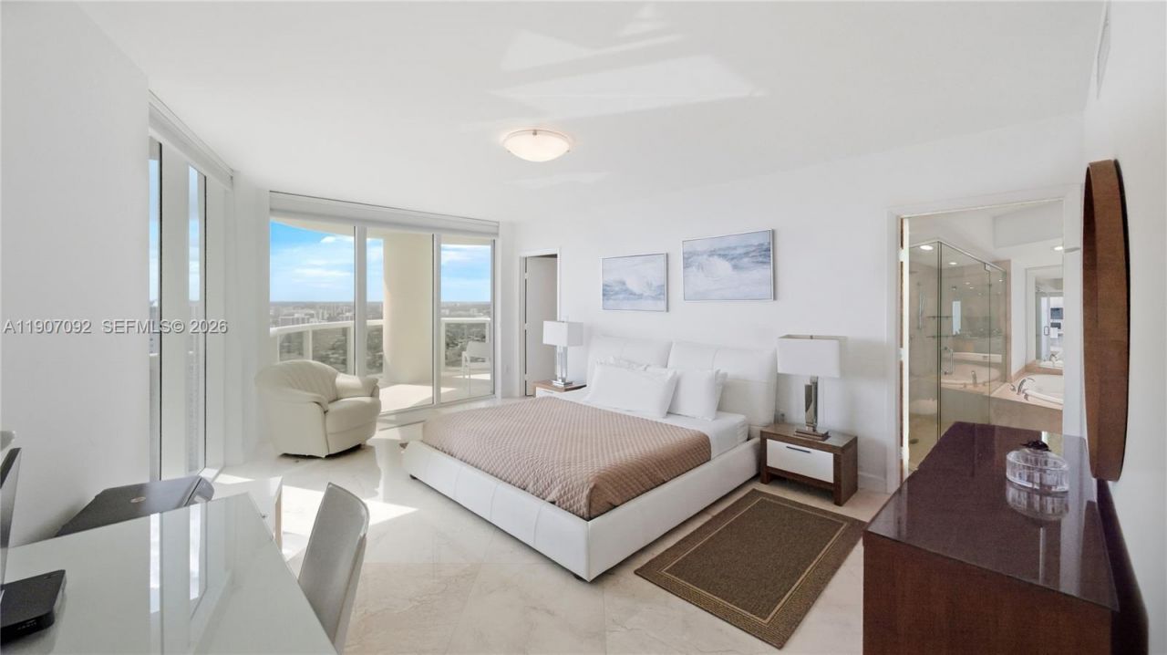 1850 S Ocean Dr, Unit 3805, Hallandale Beach, FL 33009 Photo
