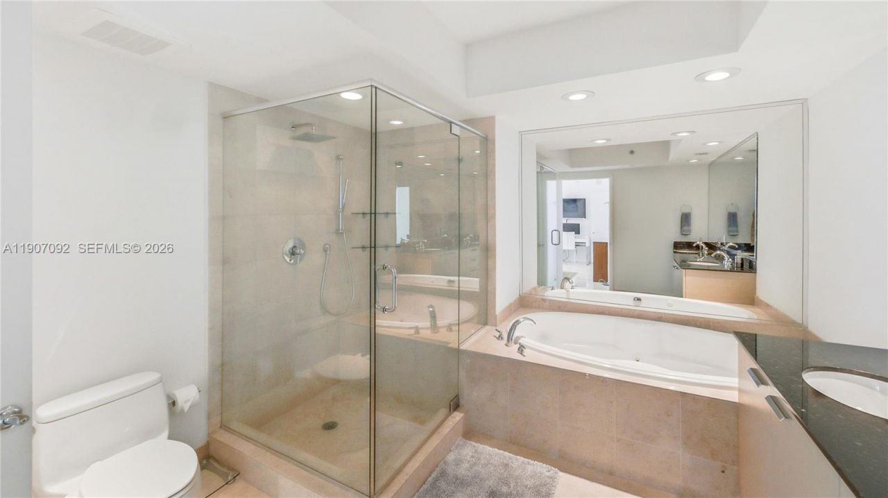 1850 S Ocean Dr, Unit 3805, Hallandale Beach, FL 33009 Photo