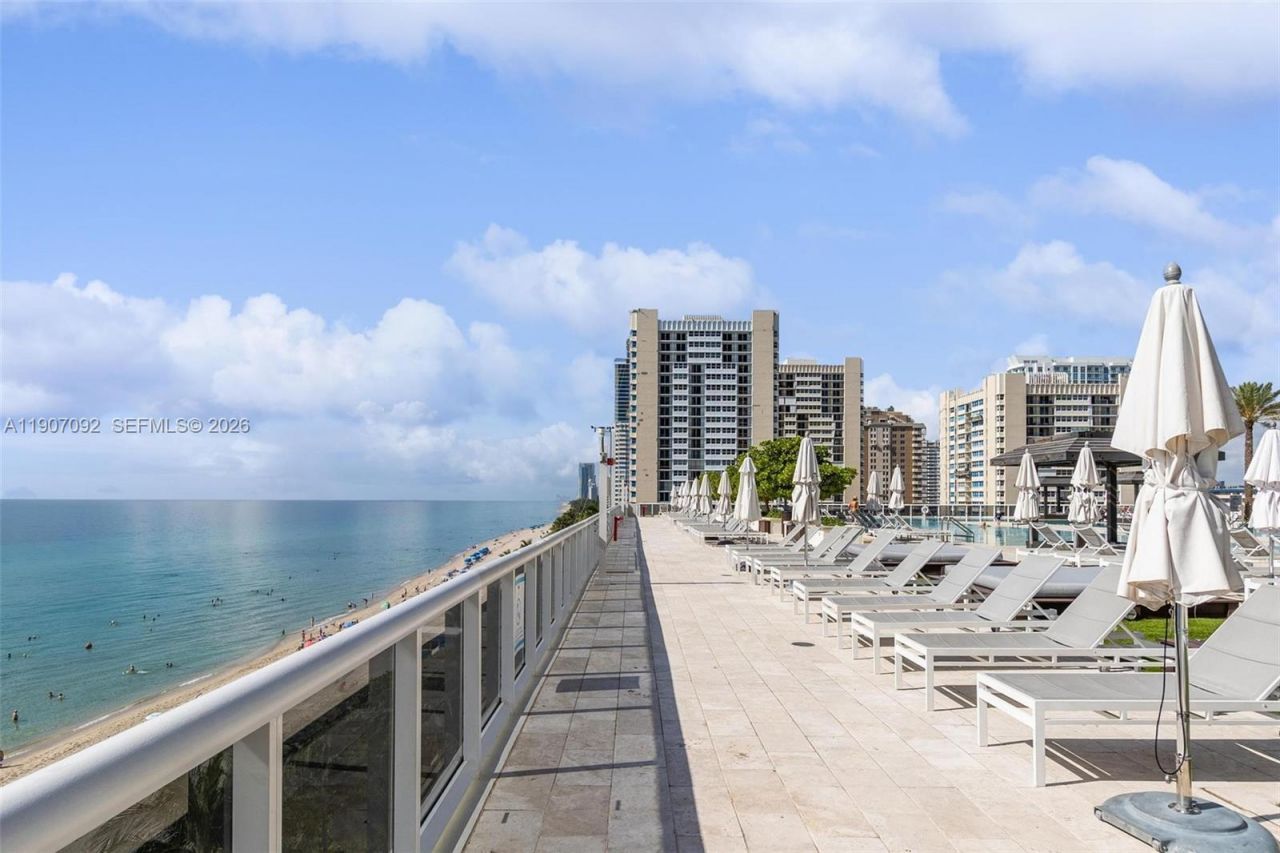 1850 S Ocean Dr, Unit 3805, Hallandale Beach, FL 33009 Photo
