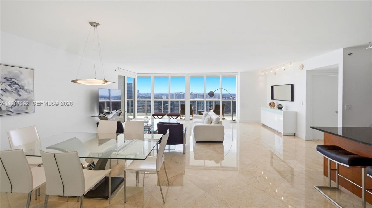 1850 S Ocean Dr, Unit 3805, Hallandale Beach, FL 33009 Photo