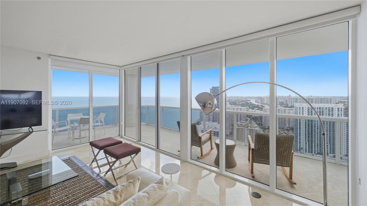 1850 S Ocean Dr, Unit 3805, Hallandale Beach, FL 33009 Photo