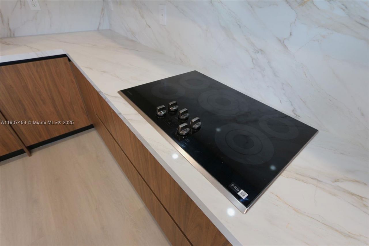 14928 SW 40th St, Miami, FL 33185 Photo