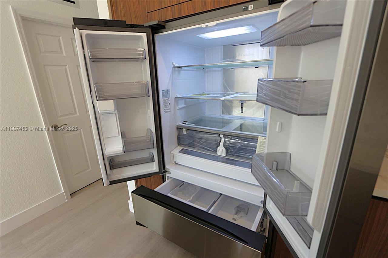 14928 SW 40th St, Miami, FL 33185 Photo