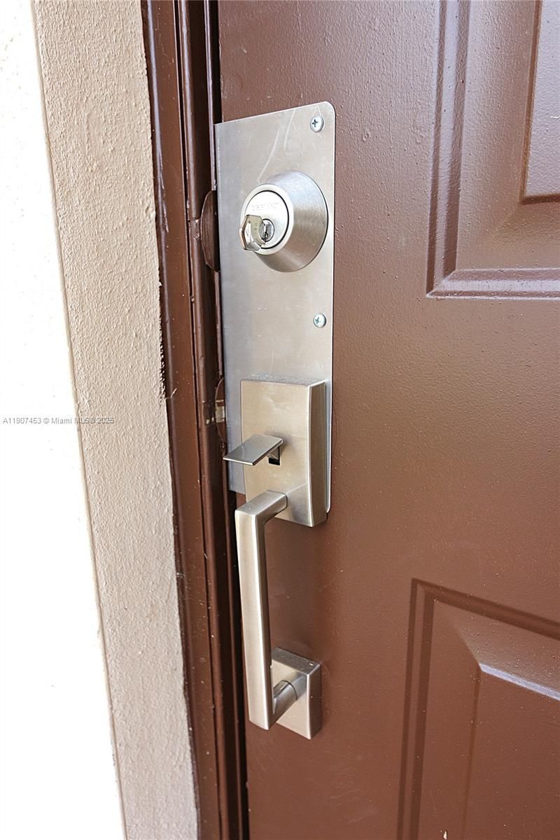 14928 SW 40th St, Miami, FL 33185 Photo