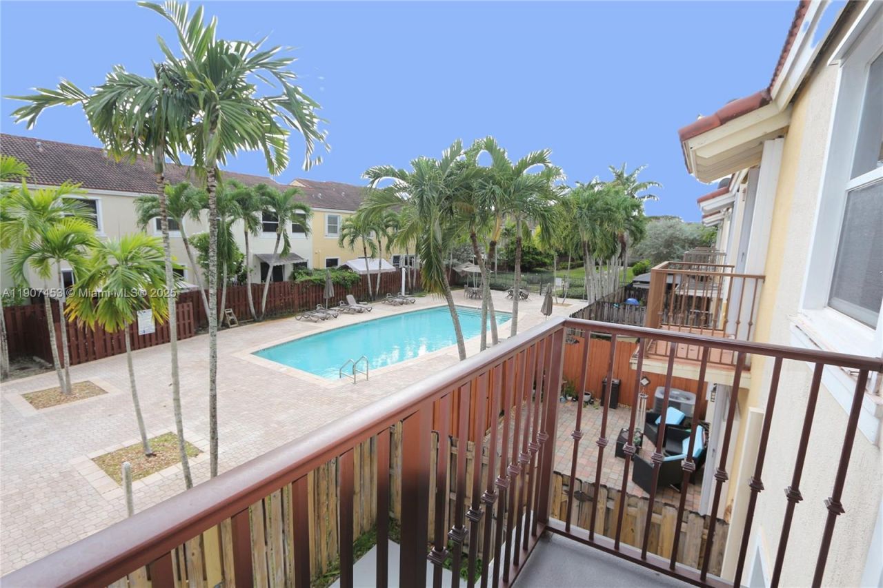 14928 SW 40th St, Miami, FL 33185 Photo