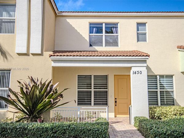 1430 NW 48th Dr, Boca Raton, FL 33431