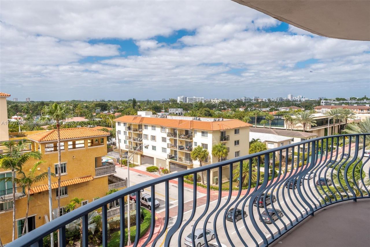 8877 Collins Ave, Unit 604, Surfside, FL 33154 Photo