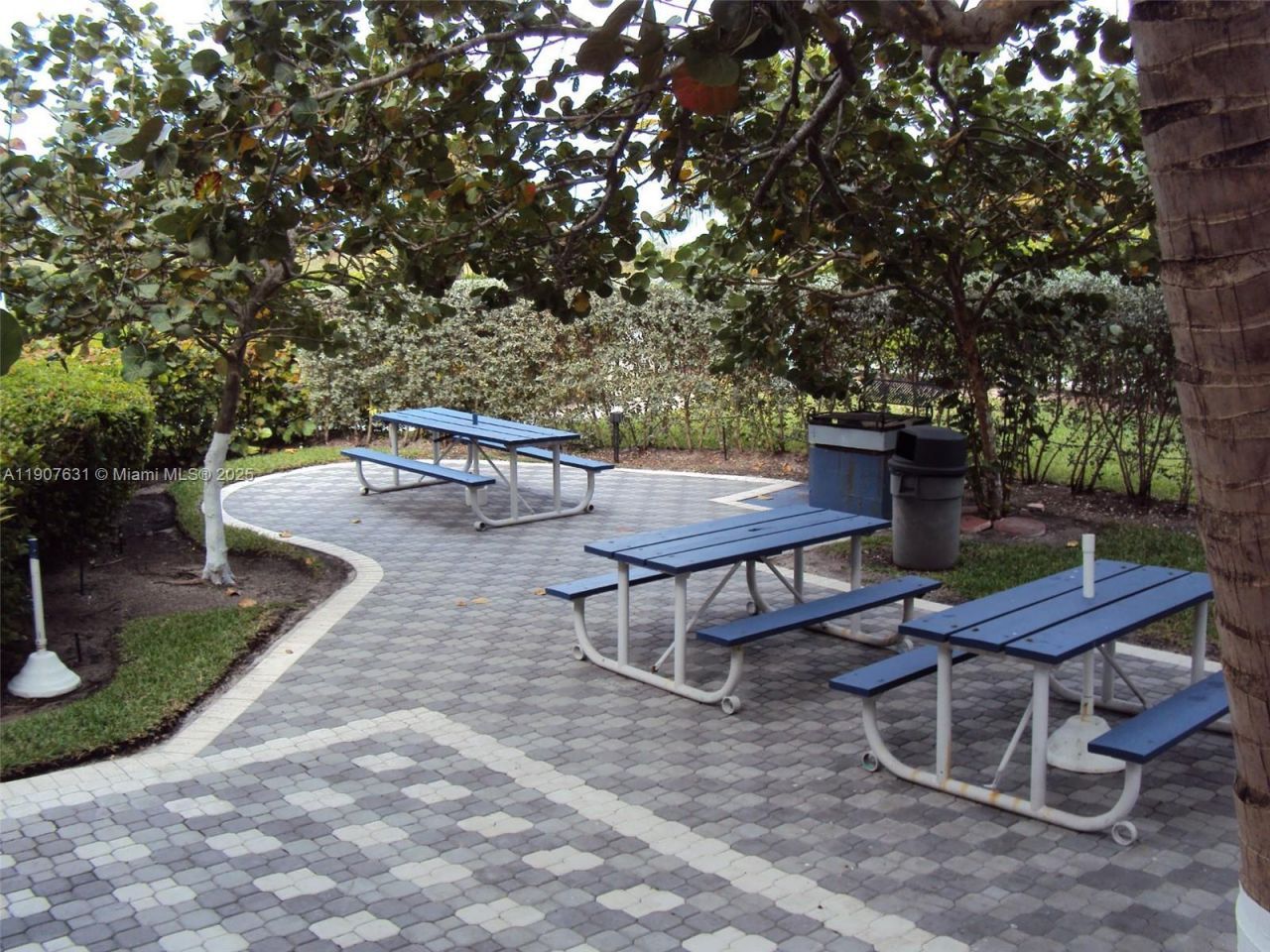 8877 Collins Ave, Unit 604, Surfside, FL 33154 Photo