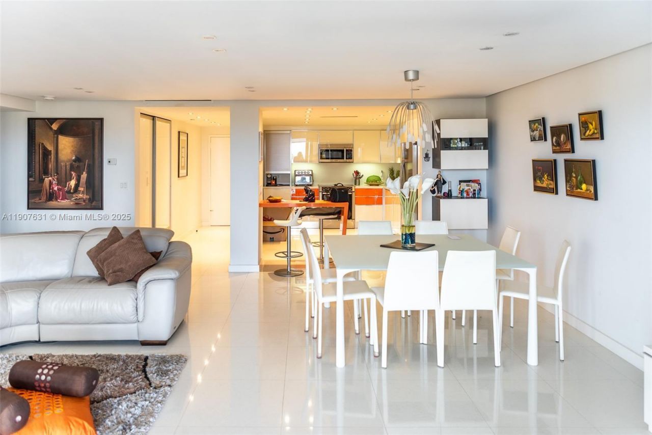 8877 Collins Ave, Unit 604, Surfside, FL 33154 Photo