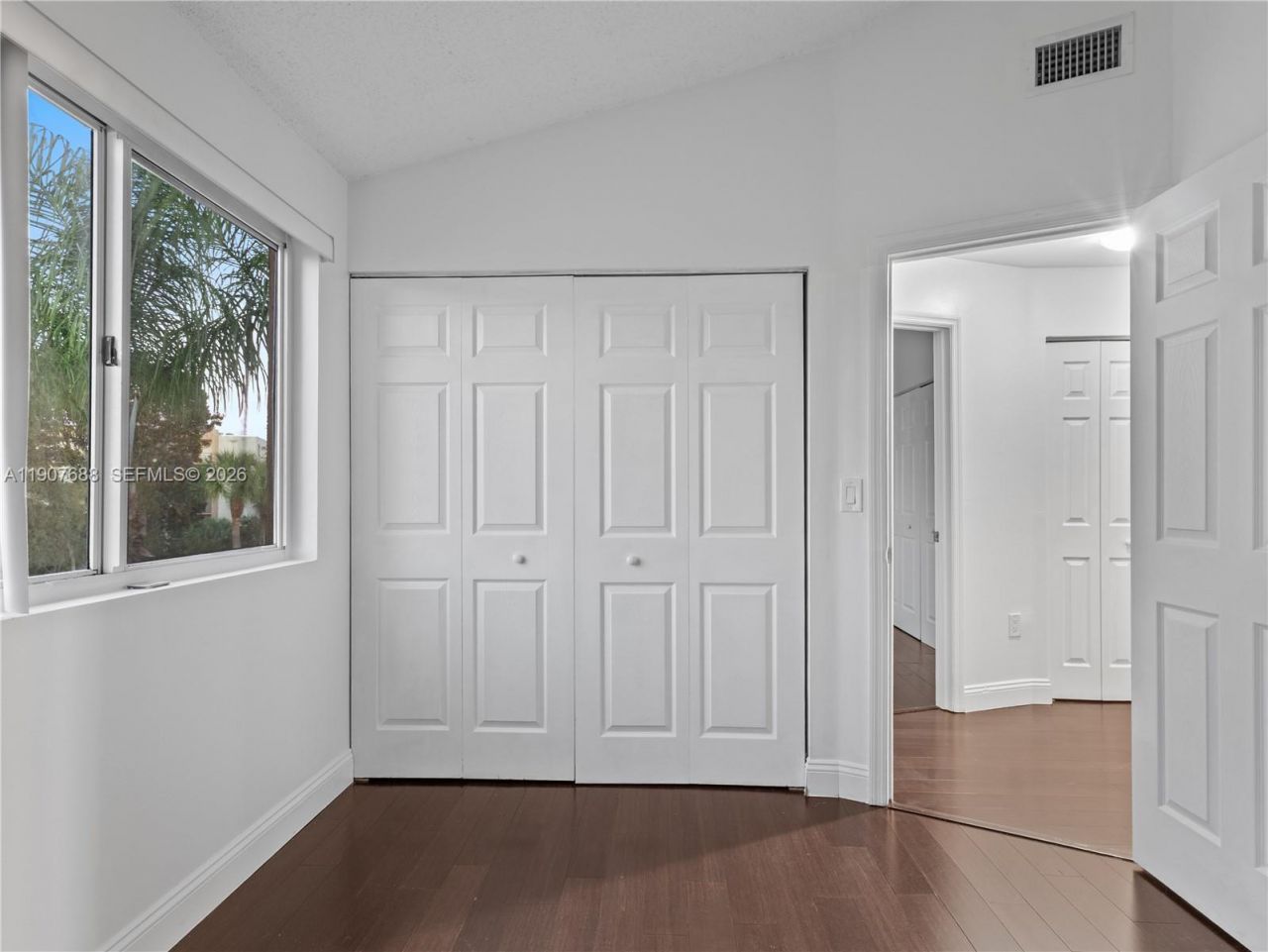 6205 Kendale Lakes Cir, Unit 290, Miami, FL 33183 Photo