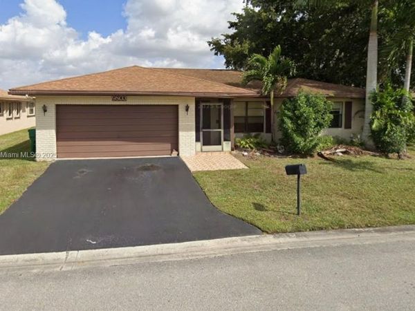 9803 NW 75th Ct, Tamarac, FL 33321