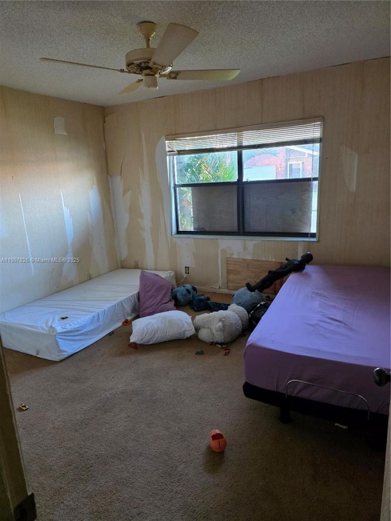 9803 NW 75th Ct, Tamarac, FL 33321 Photo