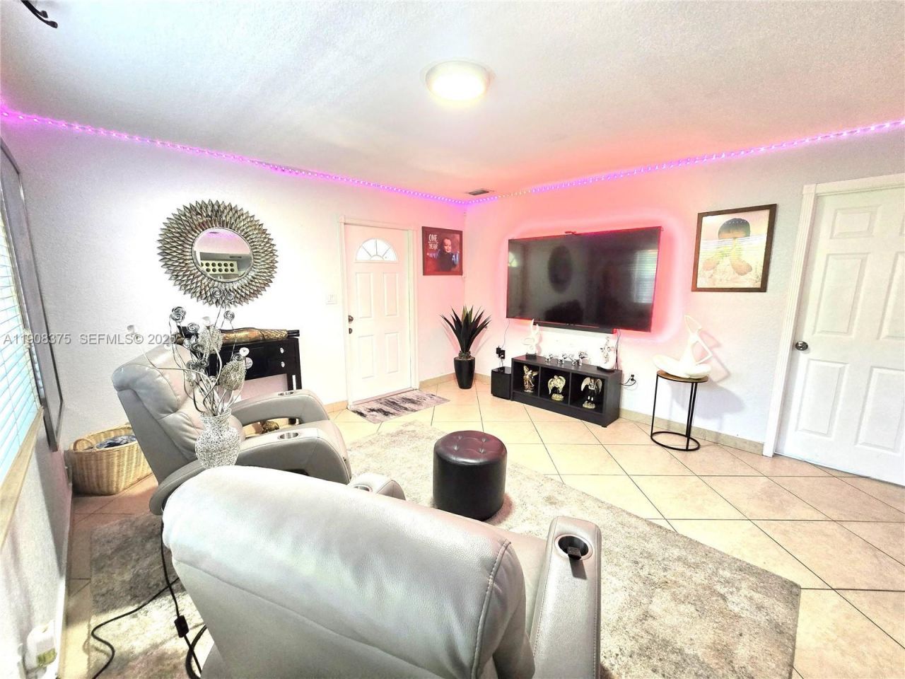 11152 SW 7th St, Sweetwater, FL 33174 Photo