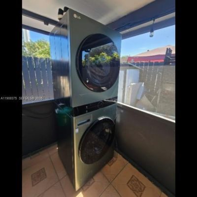 11152 SW 7th St, Sweetwater, FL 33174 Photo