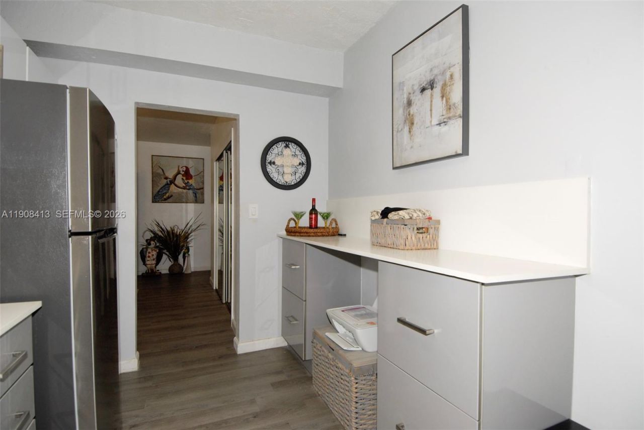 4250 Galt Ocean Dr, Unit 2J, Fort Lauderdale, FL 33308 Photo