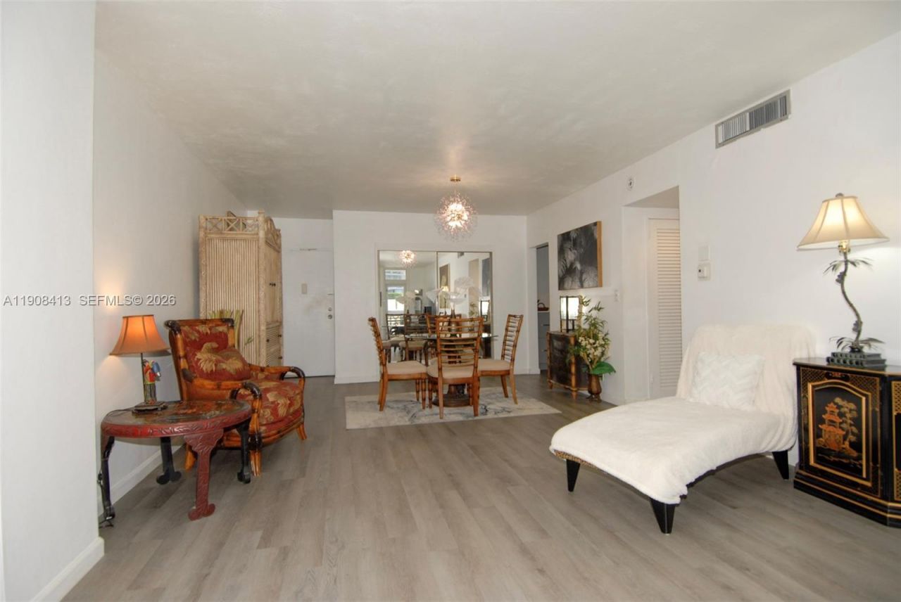 4250 Galt Ocean Dr, Unit 2J, Fort Lauderdale, FL 33308 Photo