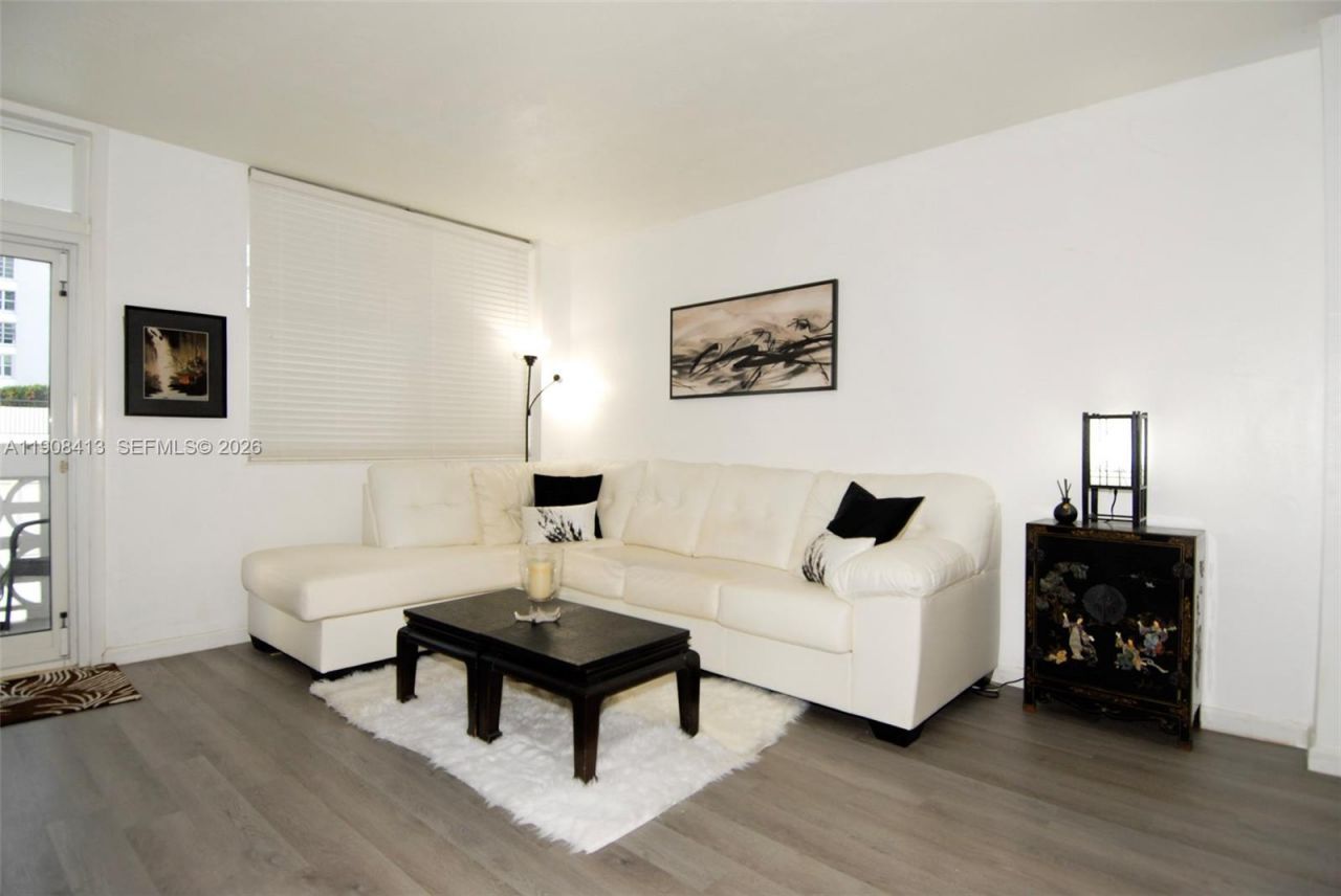 4250 Galt Ocean Dr, Unit 2J, Fort Lauderdale, FL 33308 Photo