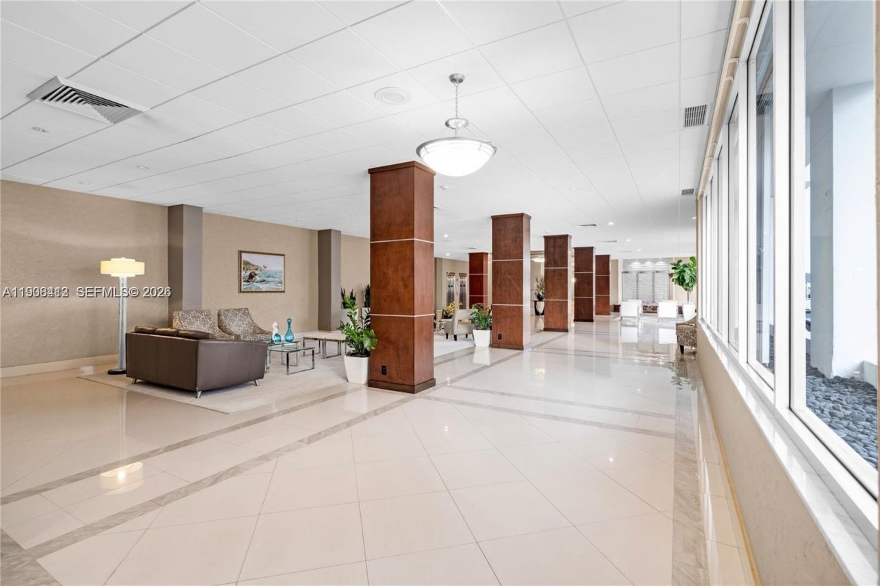 4250 Galt Ocean Dr, Unit 2J, Fort Lauderdale, FL 33308 Photo