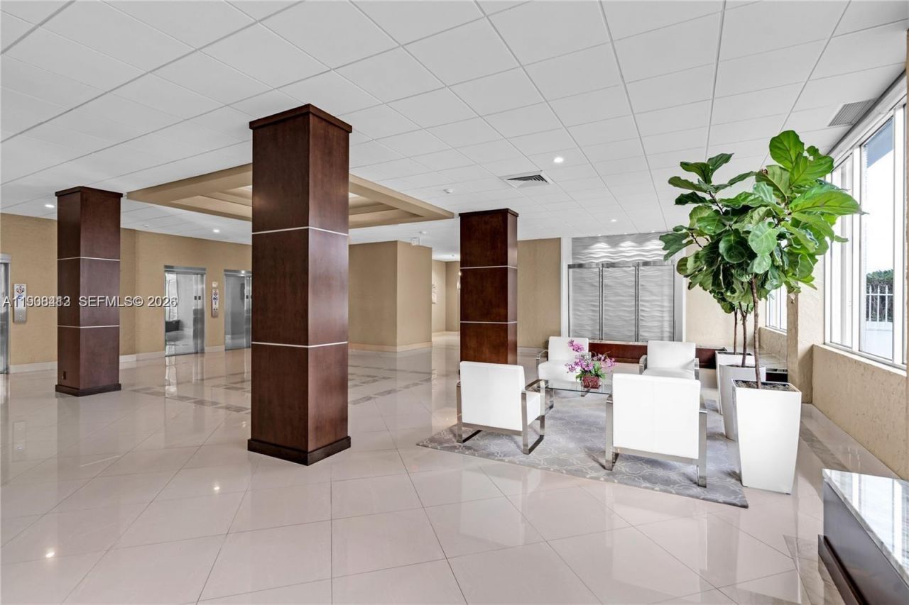 4250 Galt Ocean Dr, Unit 2J, Fort Lauderdale, FL 33308 Photo