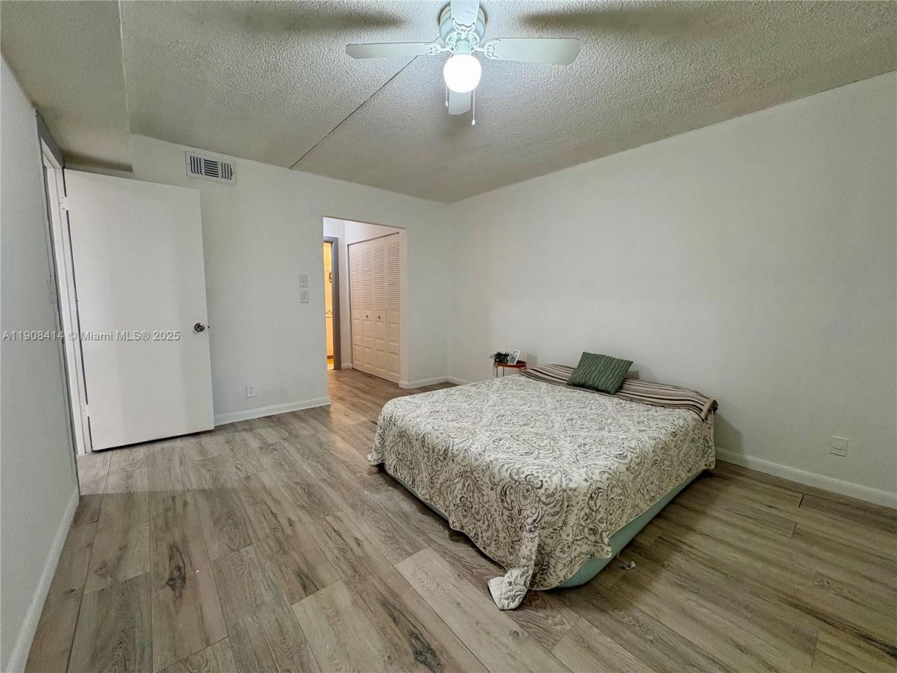 7310 NW 1st St, Unit 105, Margate, FL 33063 Photo