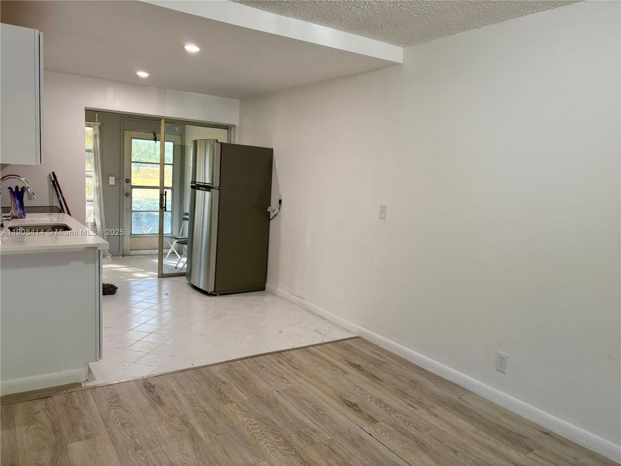 7310 NW 1st St, Unit 105, Margate, FL 33063 Photo