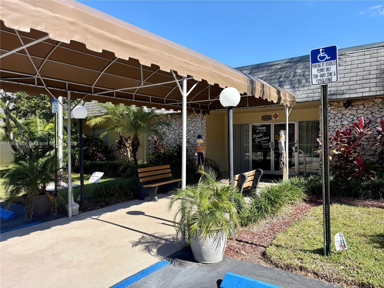 7310 NW 1st St, Unit 105, Margate, FL 33063 Photo