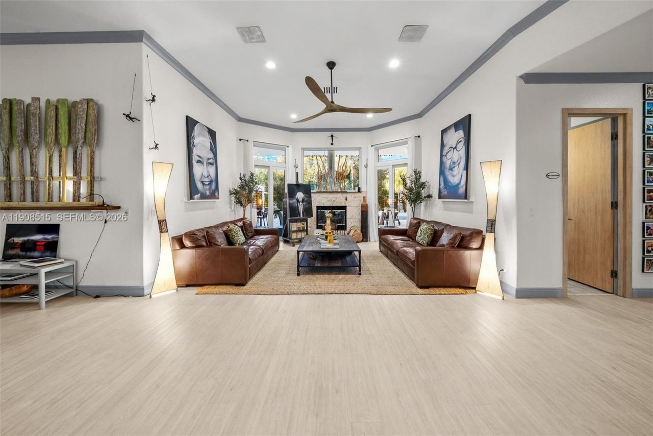 11135 SW 57th Ct, Cooper City, FL 33328 Photo