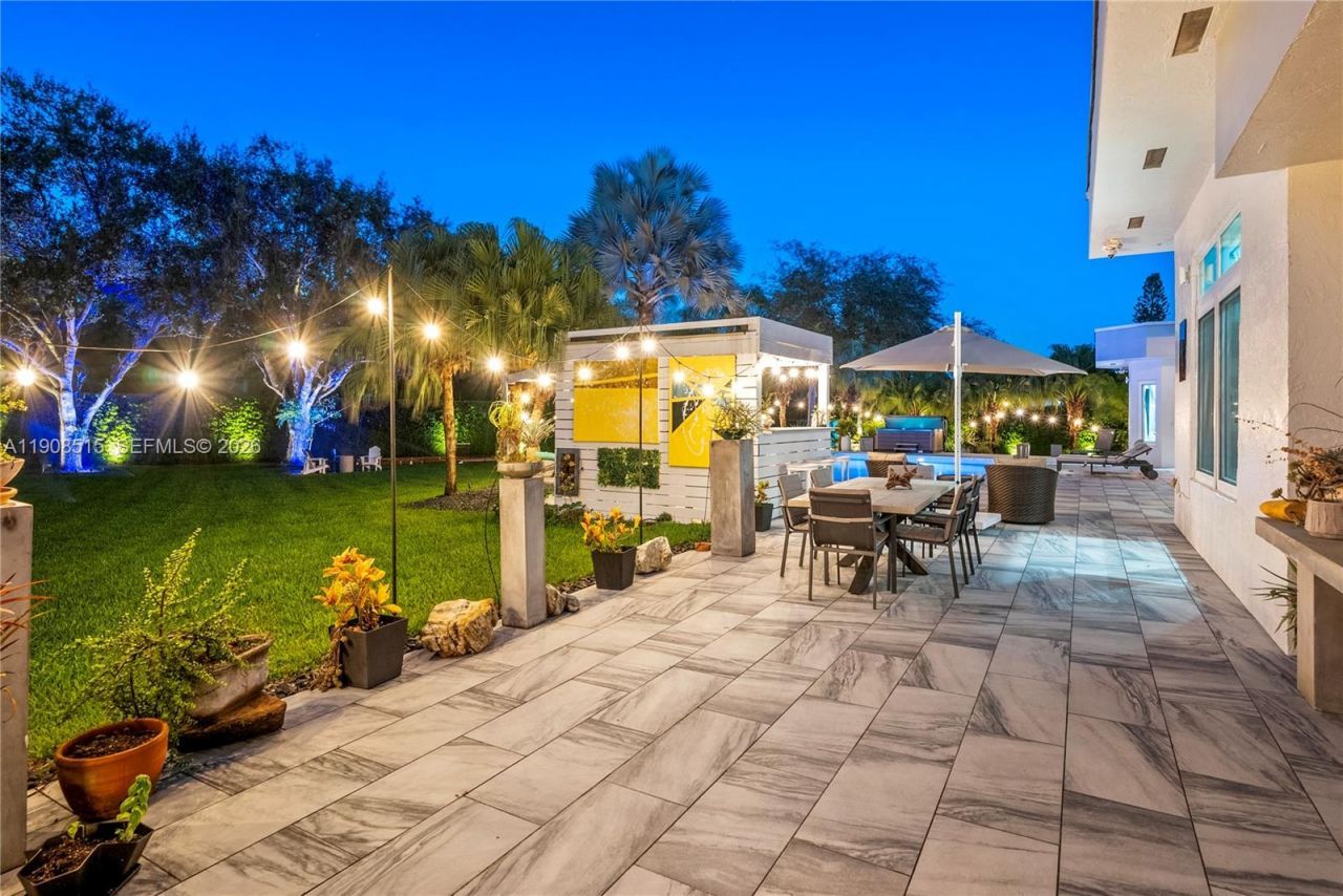 11135 SW 57th Ct, Cooper City, FL 33328 Photo