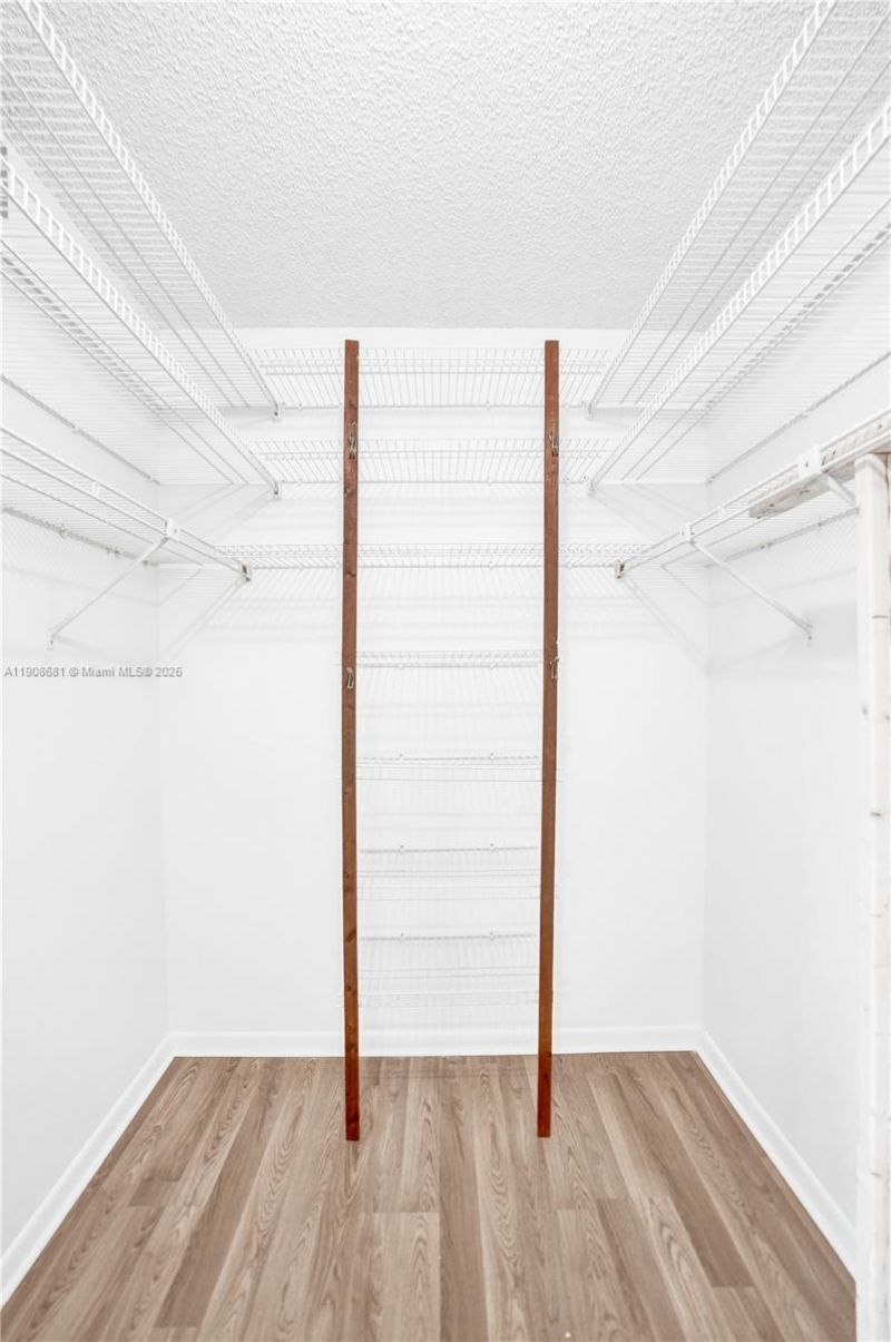 2220 N Cypress Bend Dr, Unit 310, Pompano Beach, FL 33069 Photo