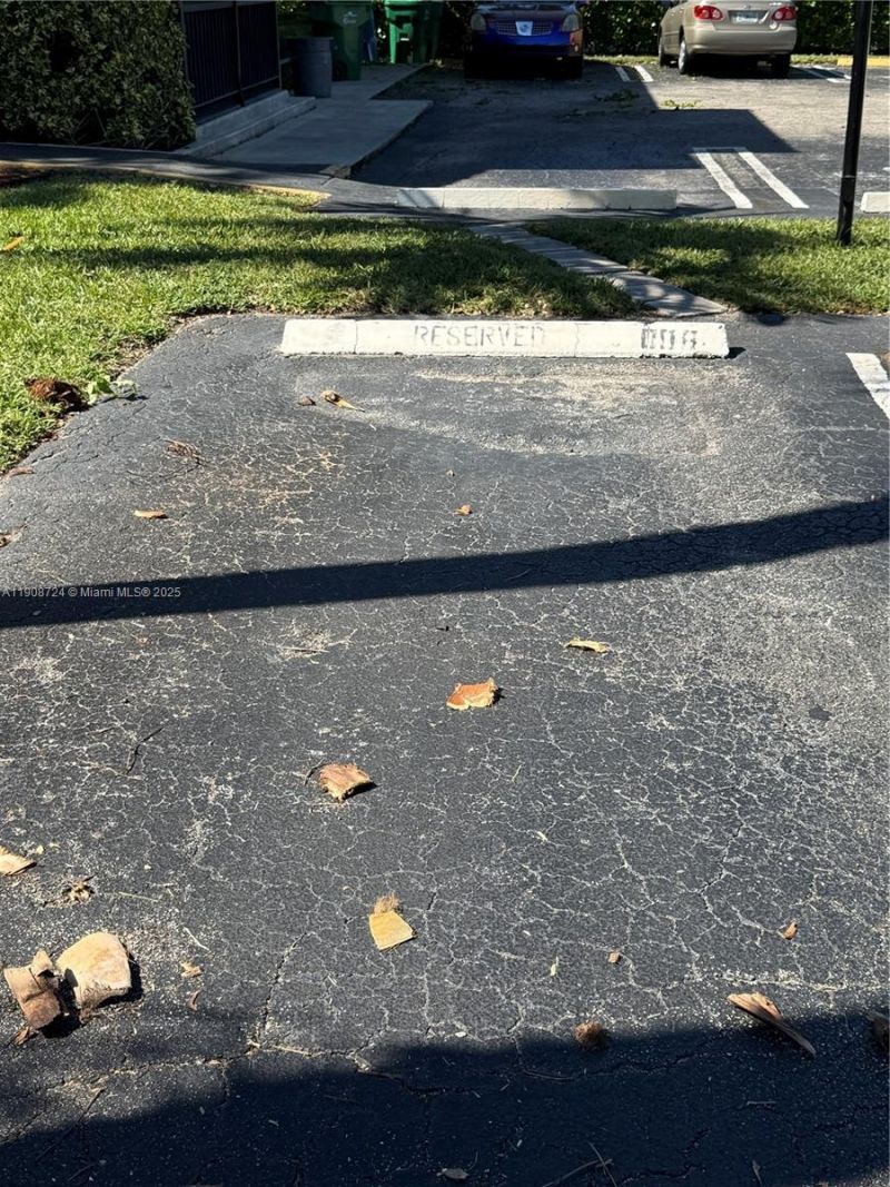 8900 W Sample Road, Unit 204, Coral Springs, FL 33065 Photo