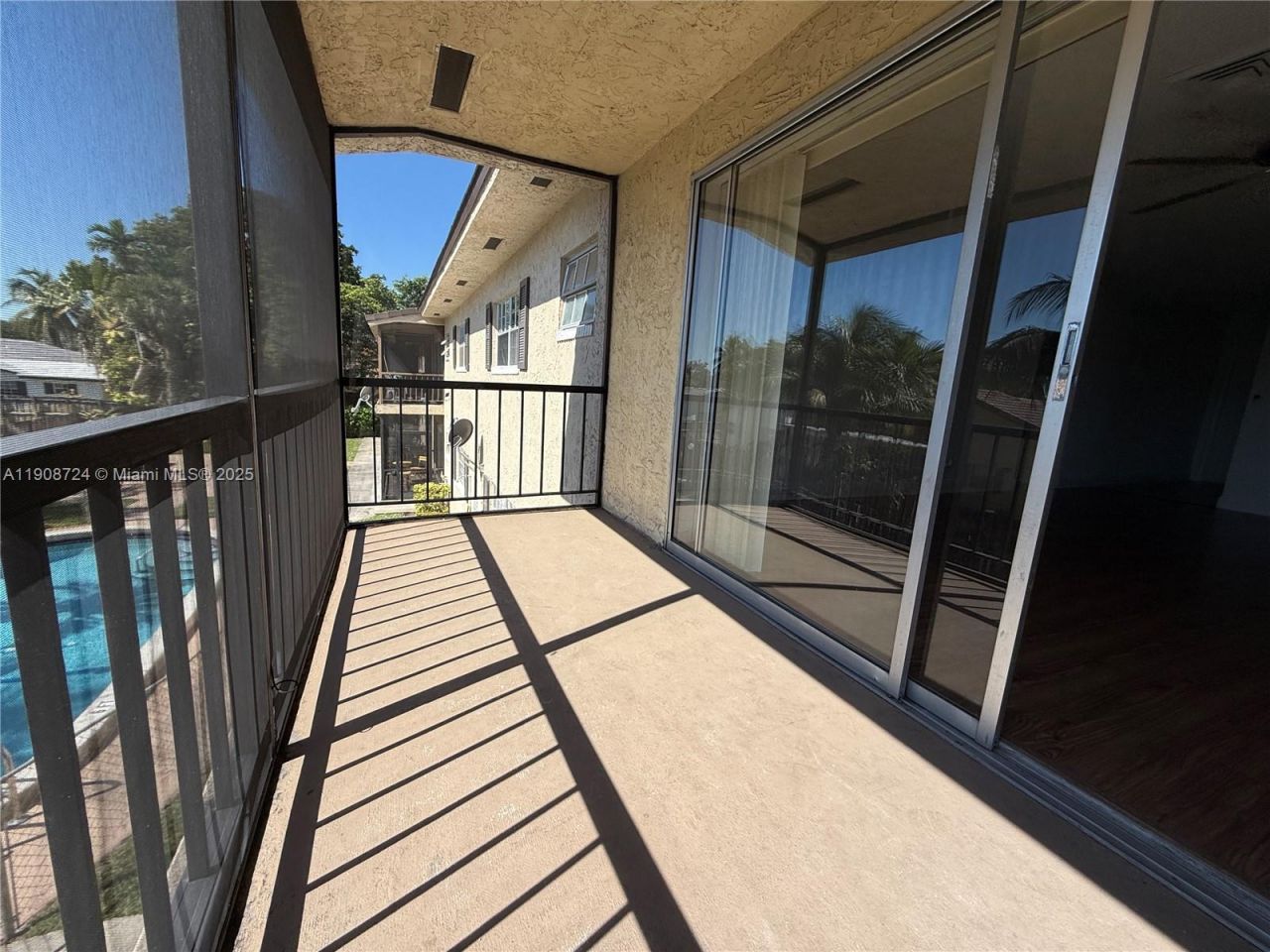 8900 W Sample Road, Unit 204, Coral Springs, FL 33065 Photo