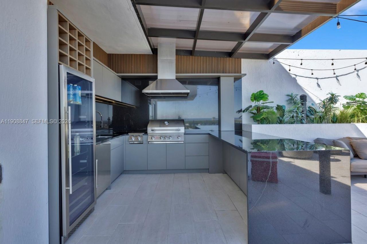 1180 N Federal Hwy, Unit PH-1602, Fort Lauderdale, FL 33304 Photo