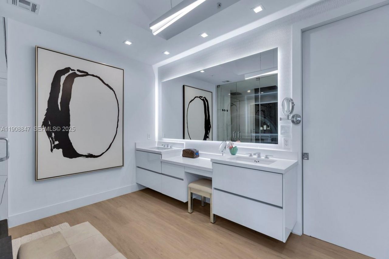 1180 N Federal Hwy, Unit 1602, Fort Lauderdale, FL 33304 Photo