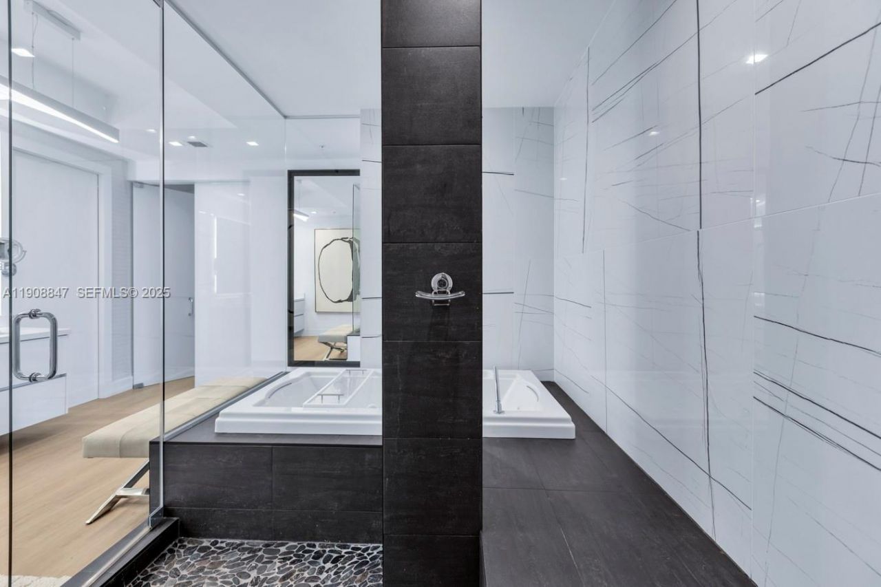 1180 N Federal Hwy, Unit 1602, Fort Lauderdale, FL 33304 Photo