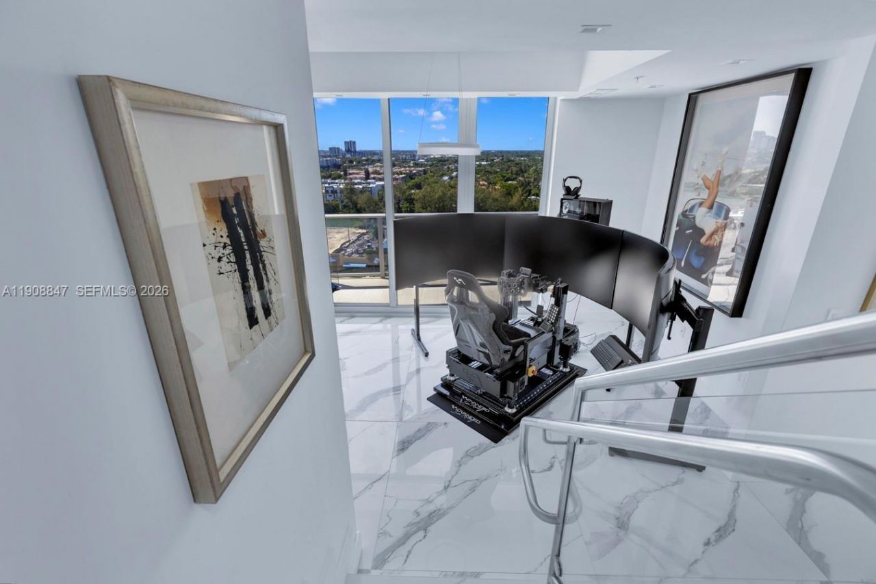 1180 N Federal Hwy, Unit PH-1602, Fort Lauderdale, FL 33304 Photo