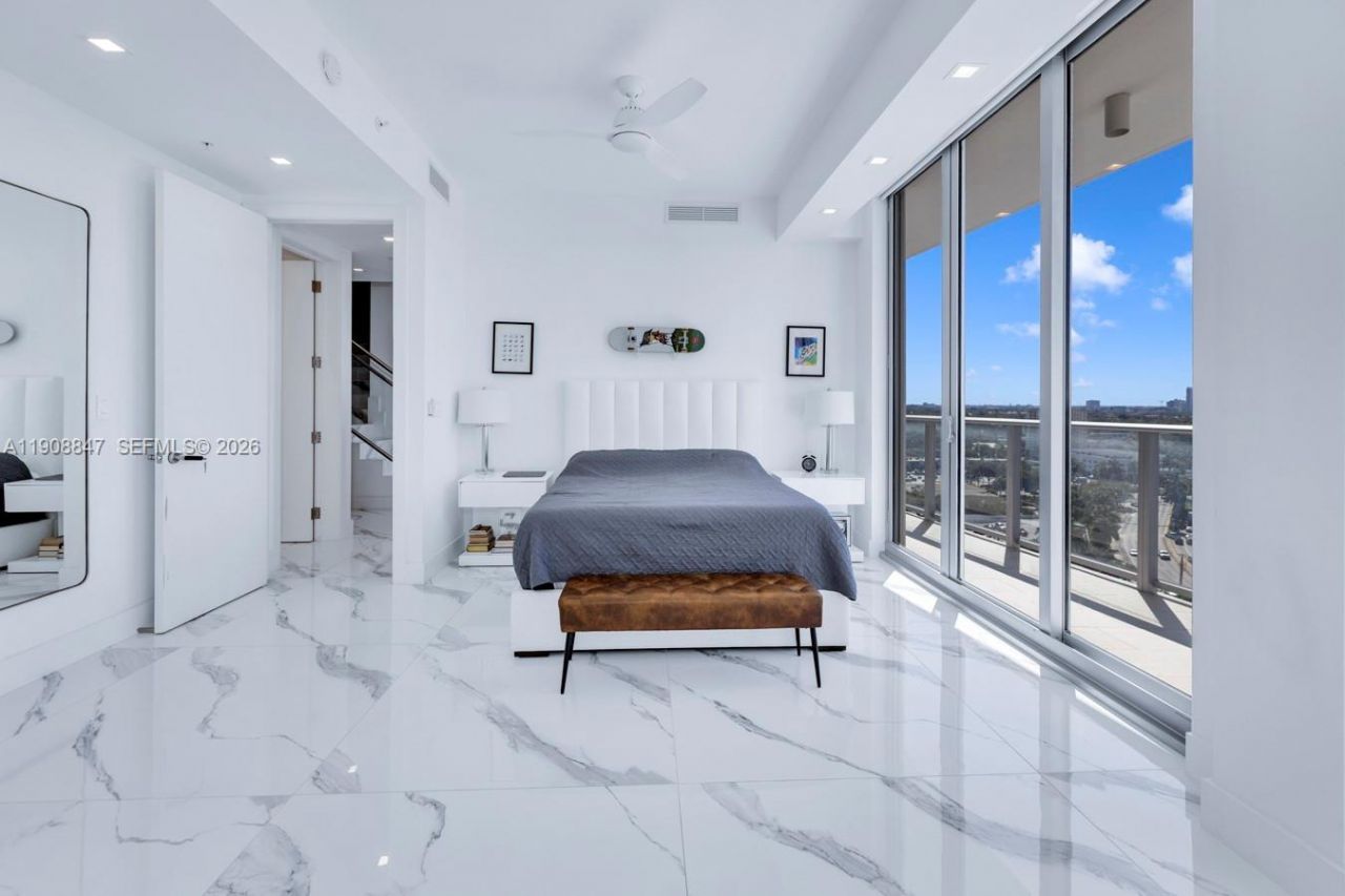 1180 N Federal Hwy, Unit PH-1602, Fort Lauderdale, FL 33304 Photo
