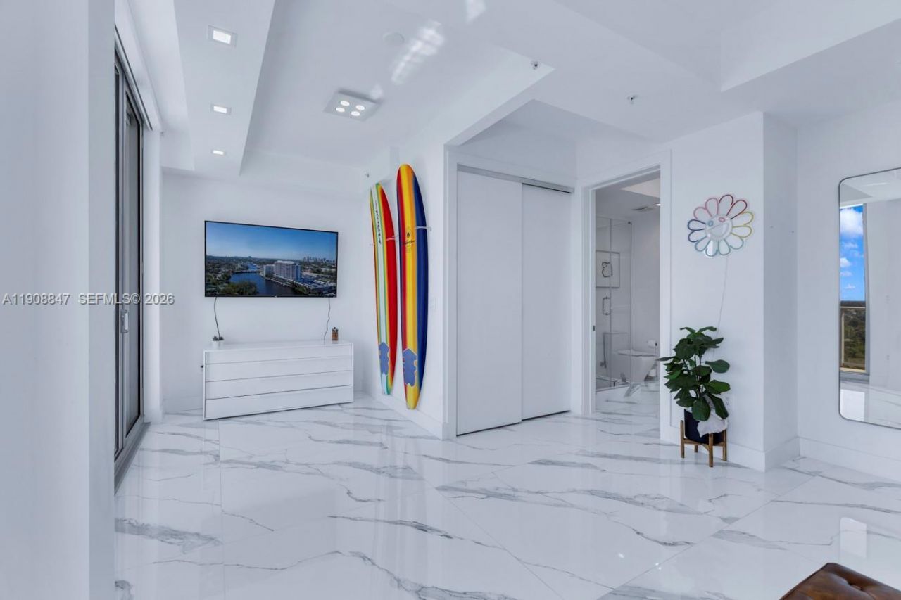 1180 N Federal Hwy, Unit PH-1602, Fort Lauderdale, FL 33304 Photo