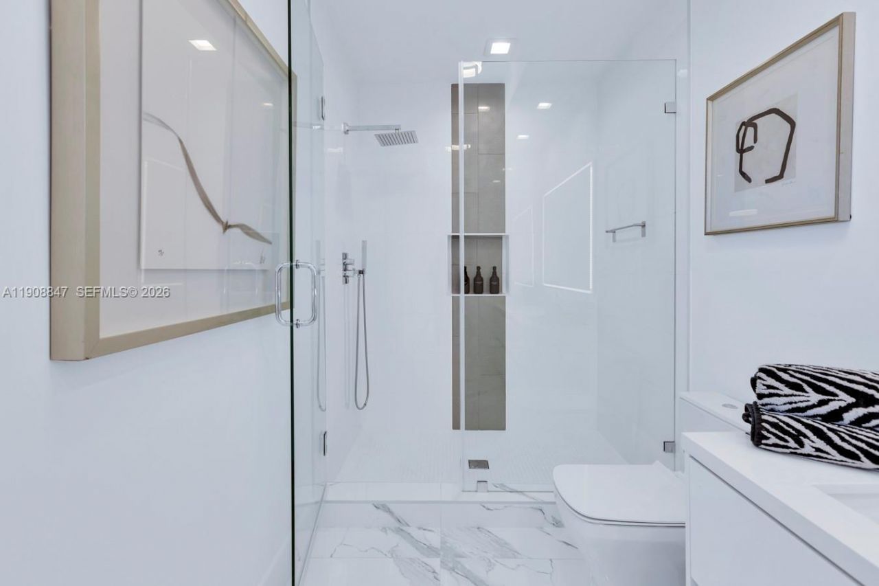 1180 N Federal Hwy, Unit PH-1602, Fort Lauderdale, FL 33304 Photo