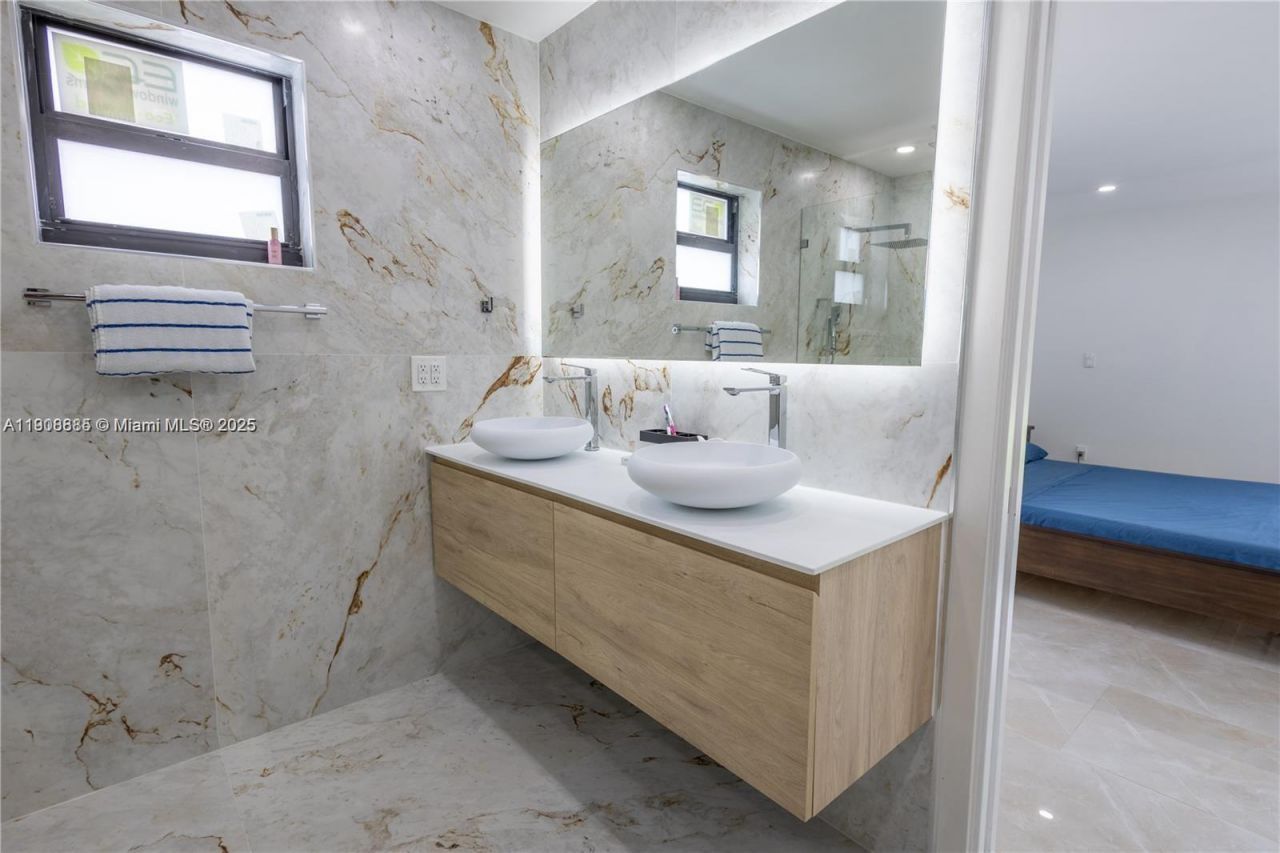 18781 SW 294th Ter, Homestead, FL 33030 Photo