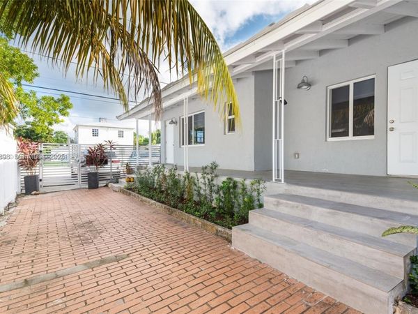 540 NE 67th St, Unit 540, Miami, FL 33138