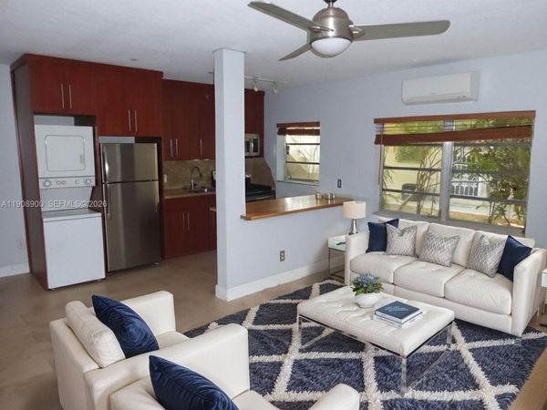 101 Collins Ave, Unit 2, Miami Beach, FL 33139