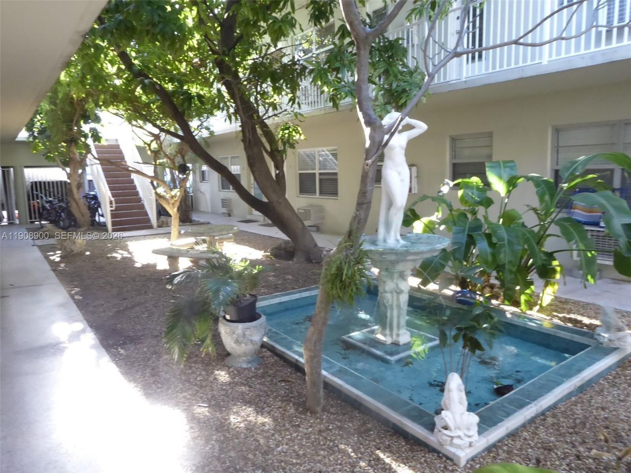 101 Collins Ave, Unit 2, Miami Beach, FL 33139 Photo