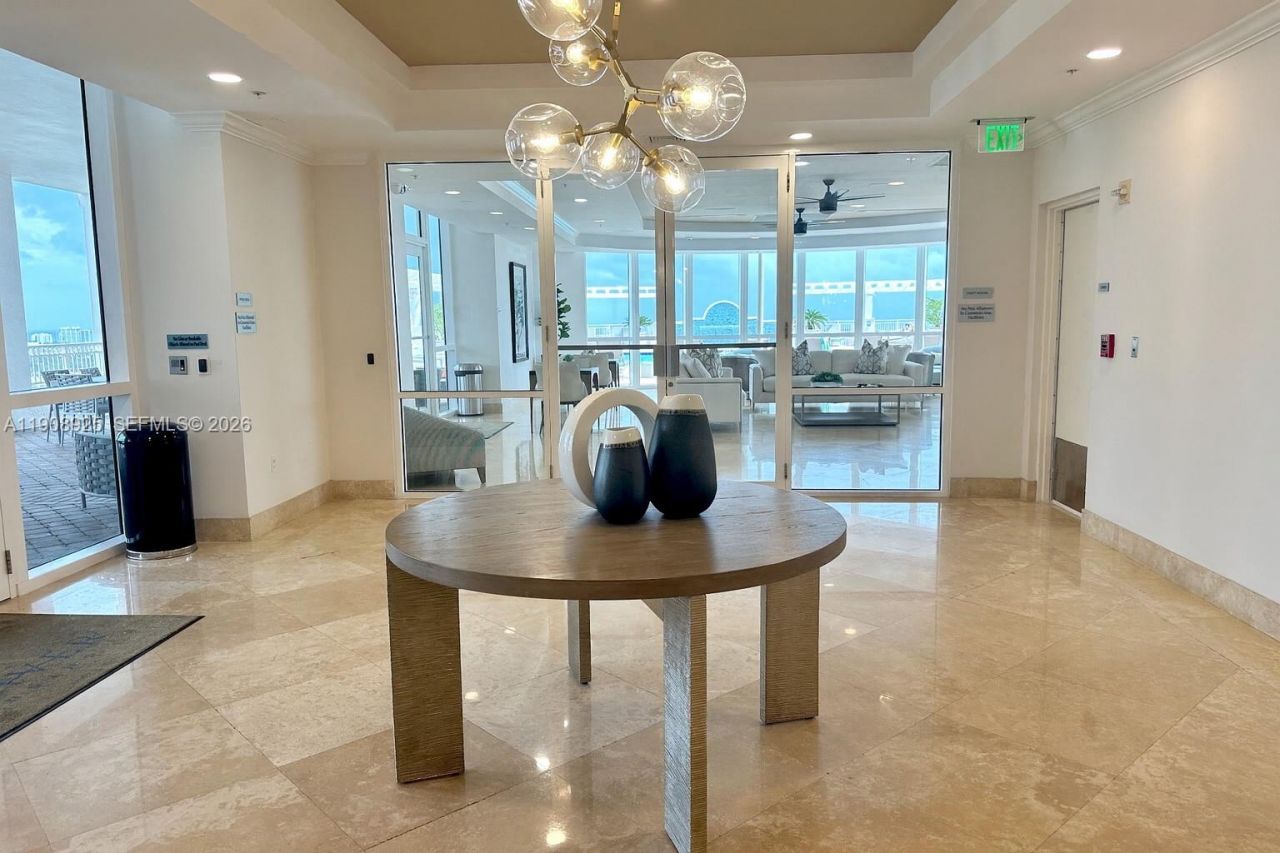 511 SE 5th Ave, Unit 1408, Fort Lauderdale, FL 33301 Photo