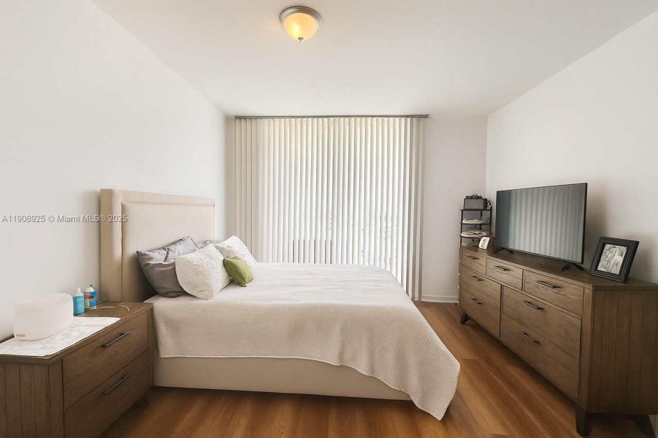 511 SE 5th Ave, Unit 1408, Fort Lauderdale, FL 33301 Photo